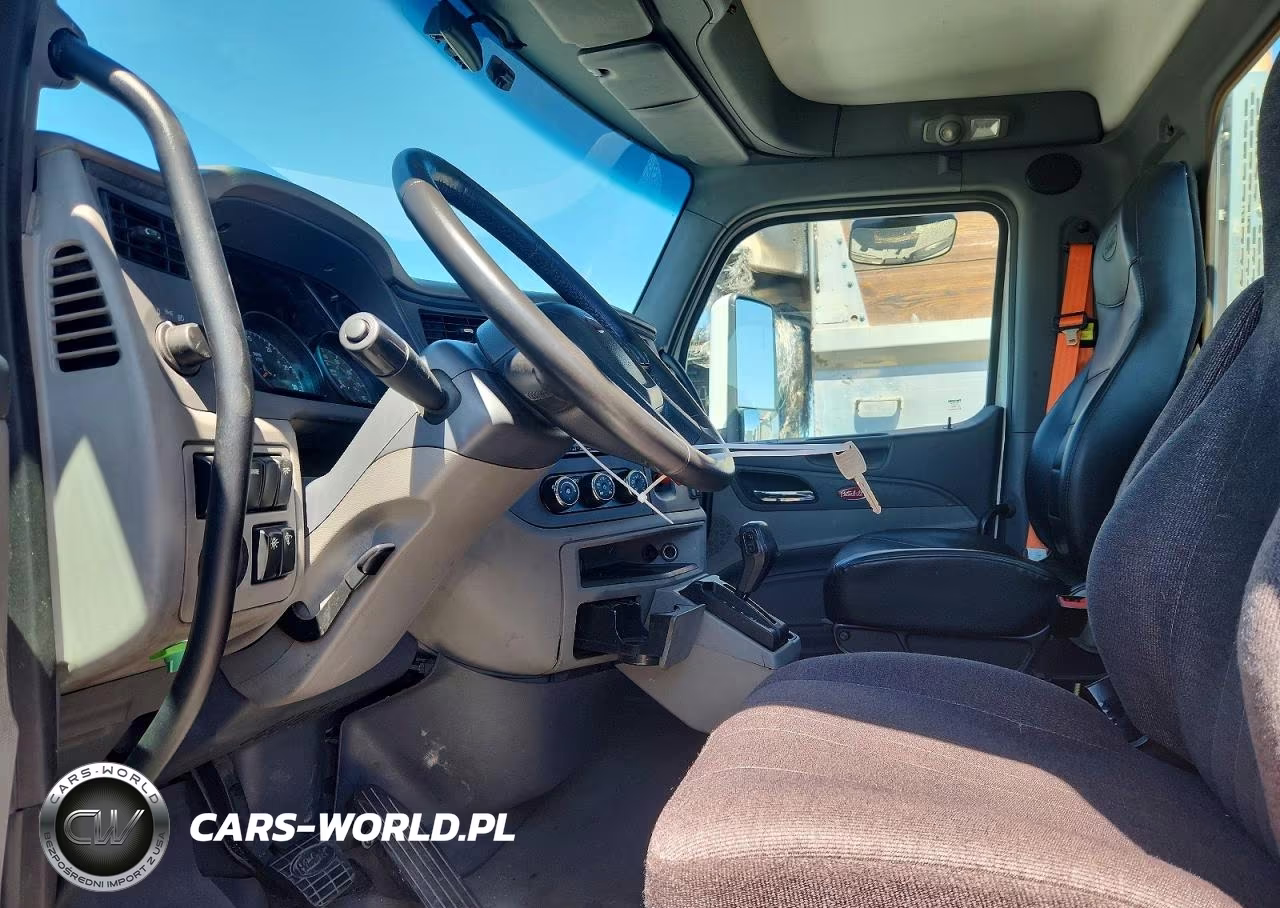 2016 Peterbilt 579 Semi Truck VIN:1XPBA48X3GD339884 - 5