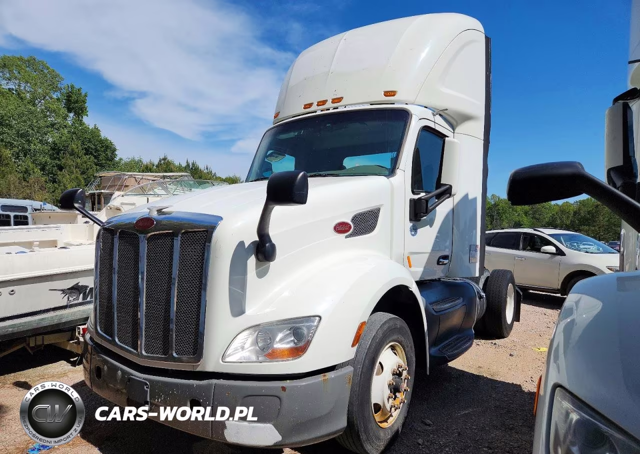 2017 Peterbilt 579 Semi Truck VIN:1XPBA48X6HD428494 - 2