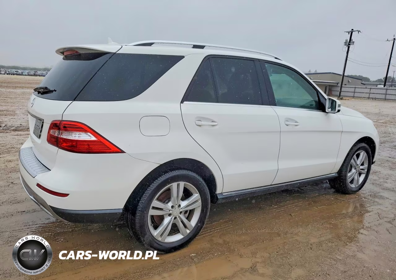 2015 Mercedes-Benz Ml 350 VIN:4JGDA5JB5FA462757 - 3