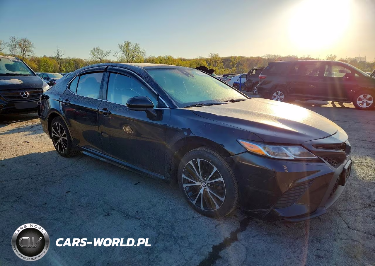 2020 Toyota Camry Se VIN:4T1G11AK7LU354432 - 4
