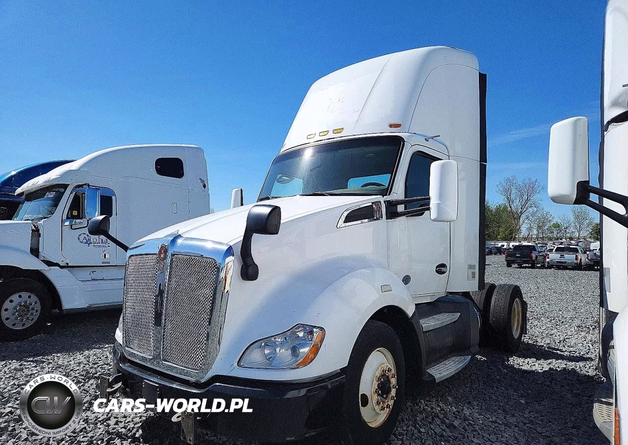 2017 Kenworth T680 Semi Truck VIN:1XKYA48X2HJ160304 - 2