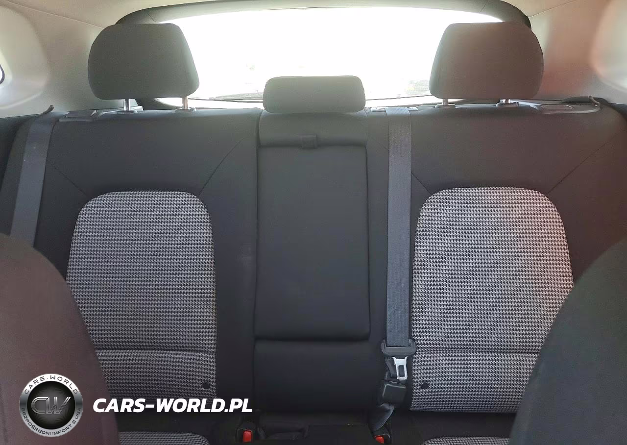 2021 Hyundai Kona Se VIN:KM8K12AA2MU657823 - 10