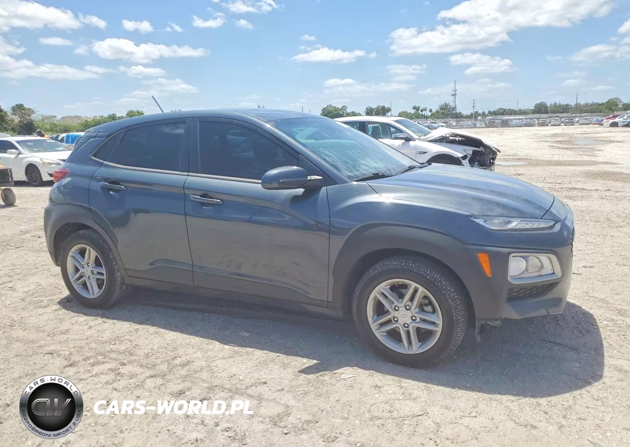 2021 Hyundai Kona Se VIN:KM8K12AA2MU657823 - 4