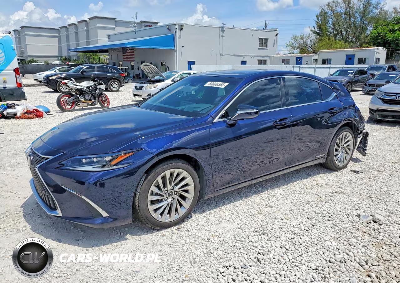 2022 Lexus Es 300H Ultra Luxury