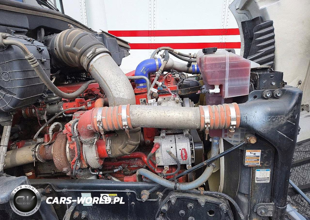 2017 Peterbilt 579 Semi Truck VIN:1XPBA48X8HD428982 - 7