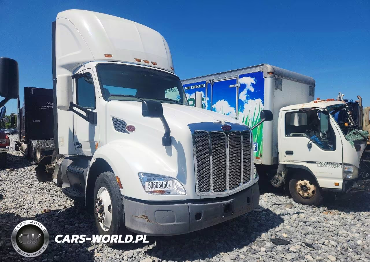 2018 Peterbilt 579 Semi Truck
