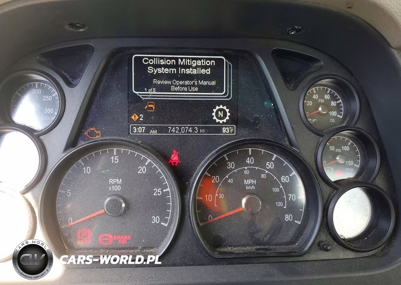2018 Peterbilt 579 Semi Truck VIN:1XPBA48X4JD446384 - 8