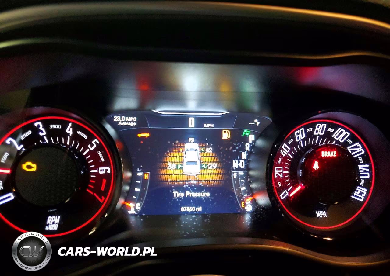 2020 Dodge Challenger Sxt VIN:2C3CDZAG6LH149261 - 9
