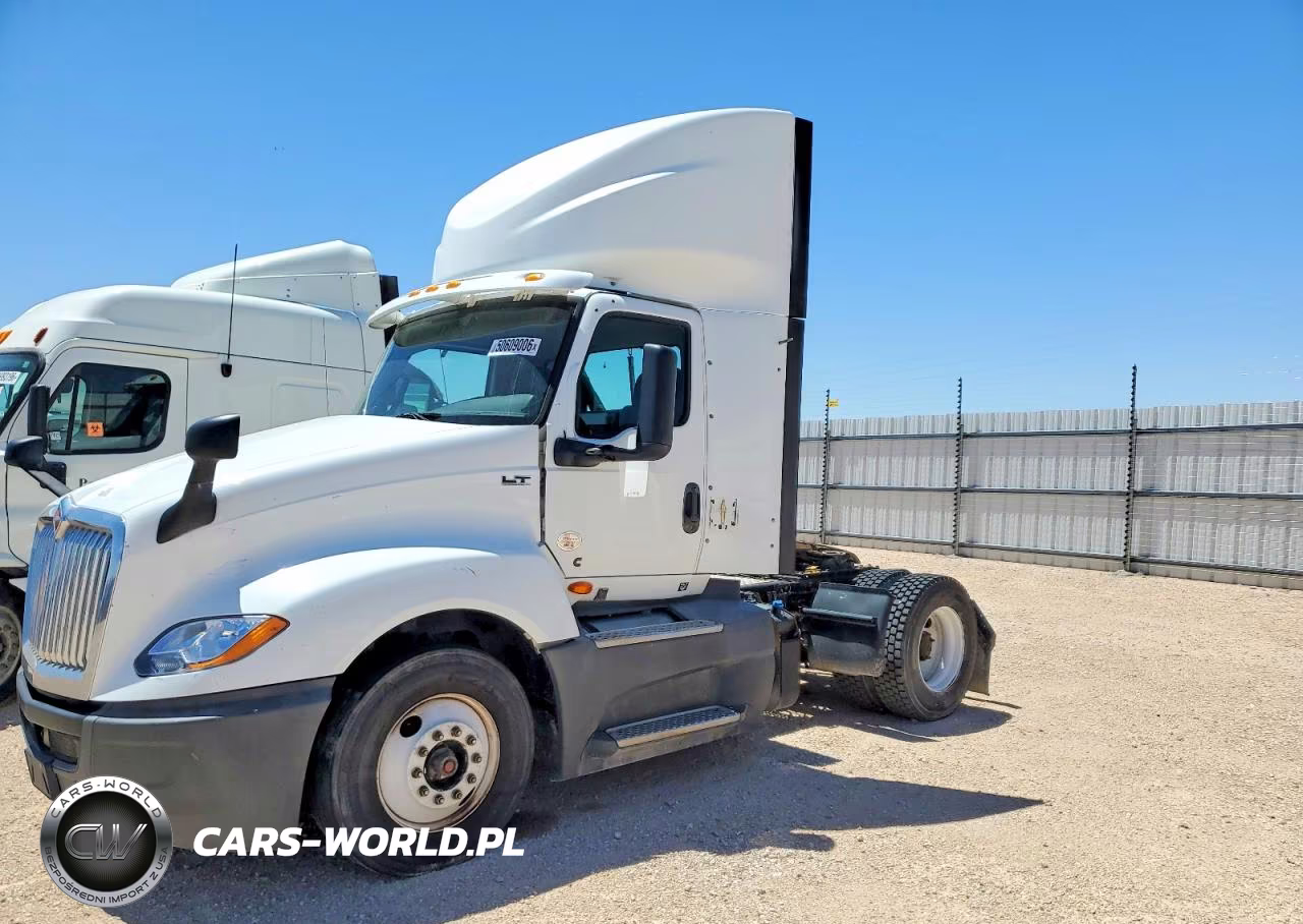 2018 International Lt625 Semi Truck VIN:1HSDYAPR9JH698252 - 2