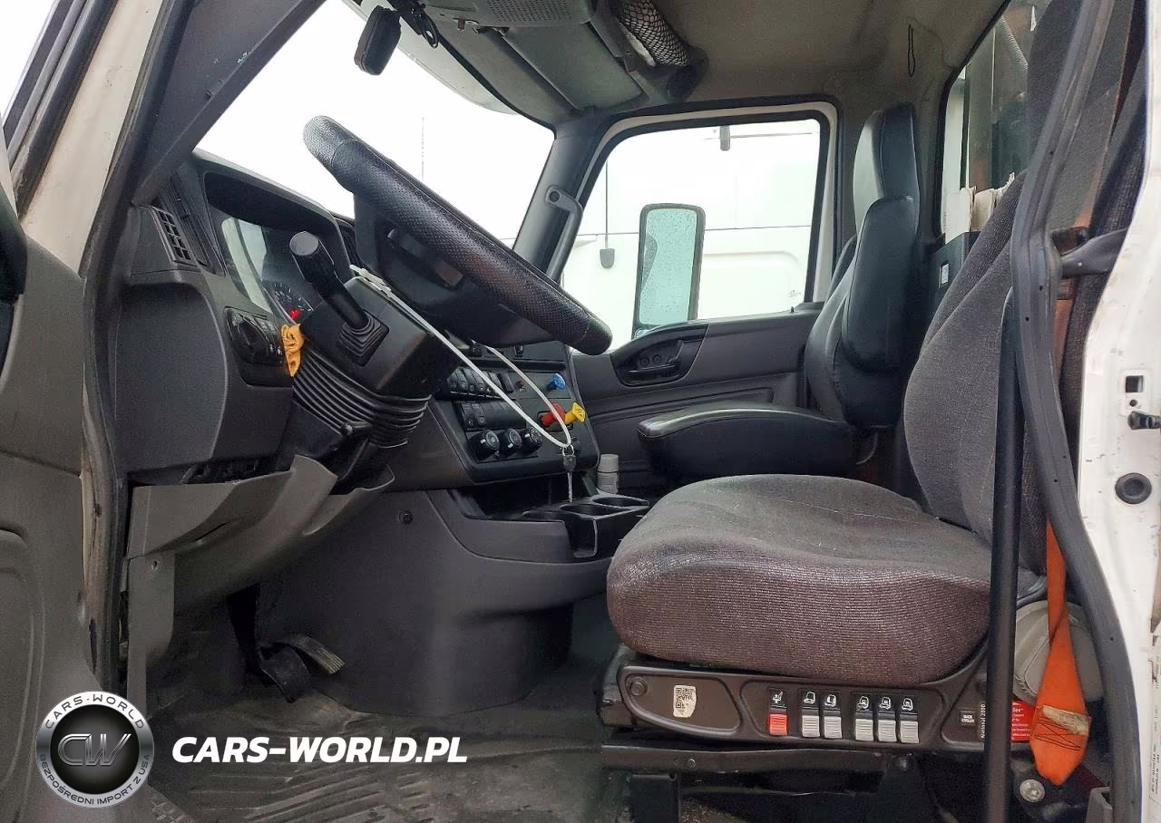 2018 International Lt625 Semi Truck VIN:1HSDYAPR9JH698252 - 9