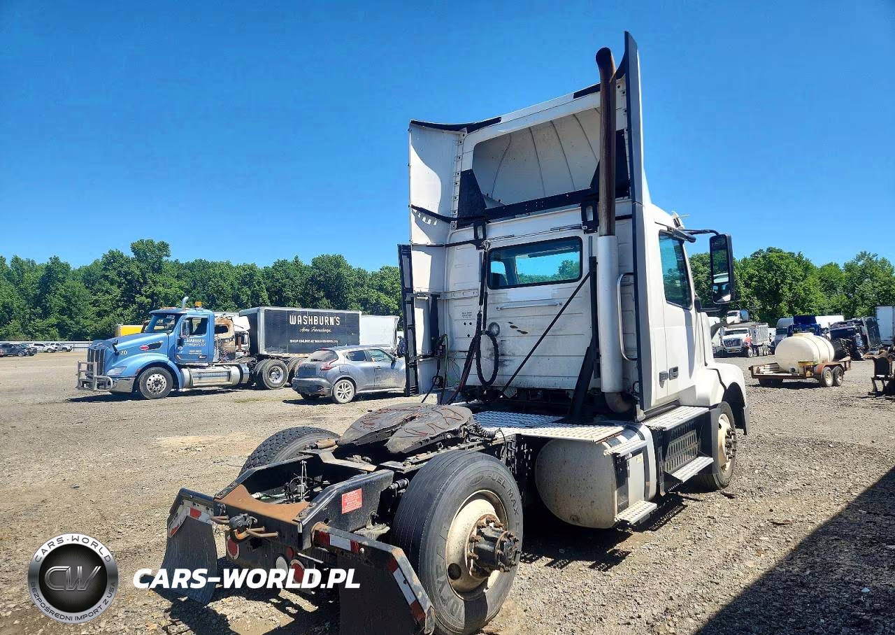 2017 Volvo Vnl Semi Truck VIN:4V4N39TG1HN988015 - 4