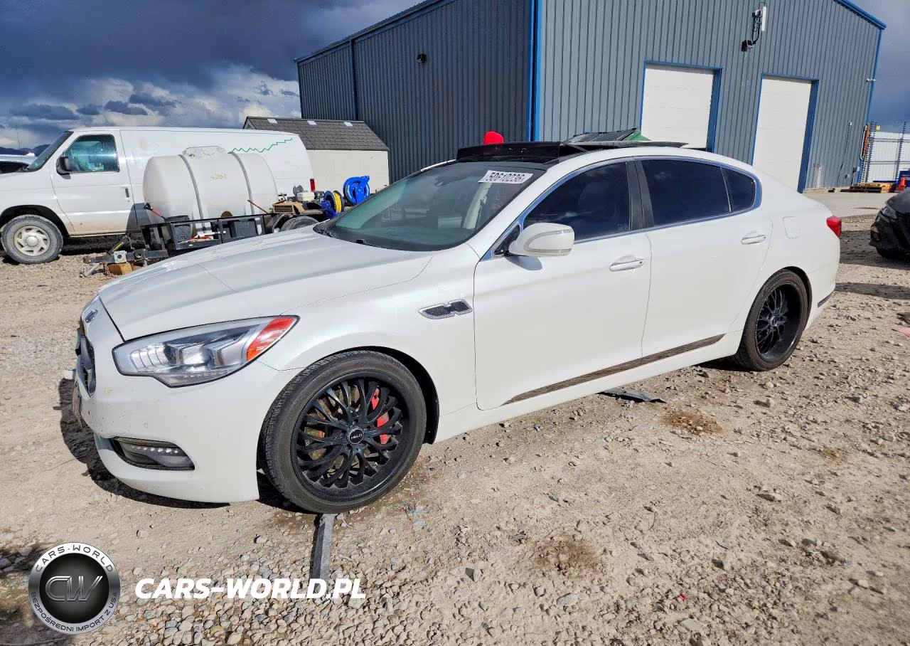 2015 Kia K900 Luxury