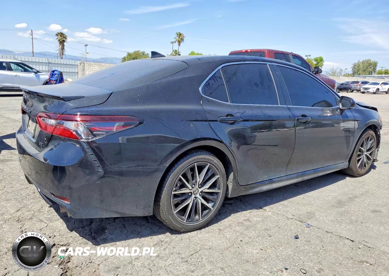2024 Toyota Camry Se VIN:4T1G11AK5RU262437 - 3