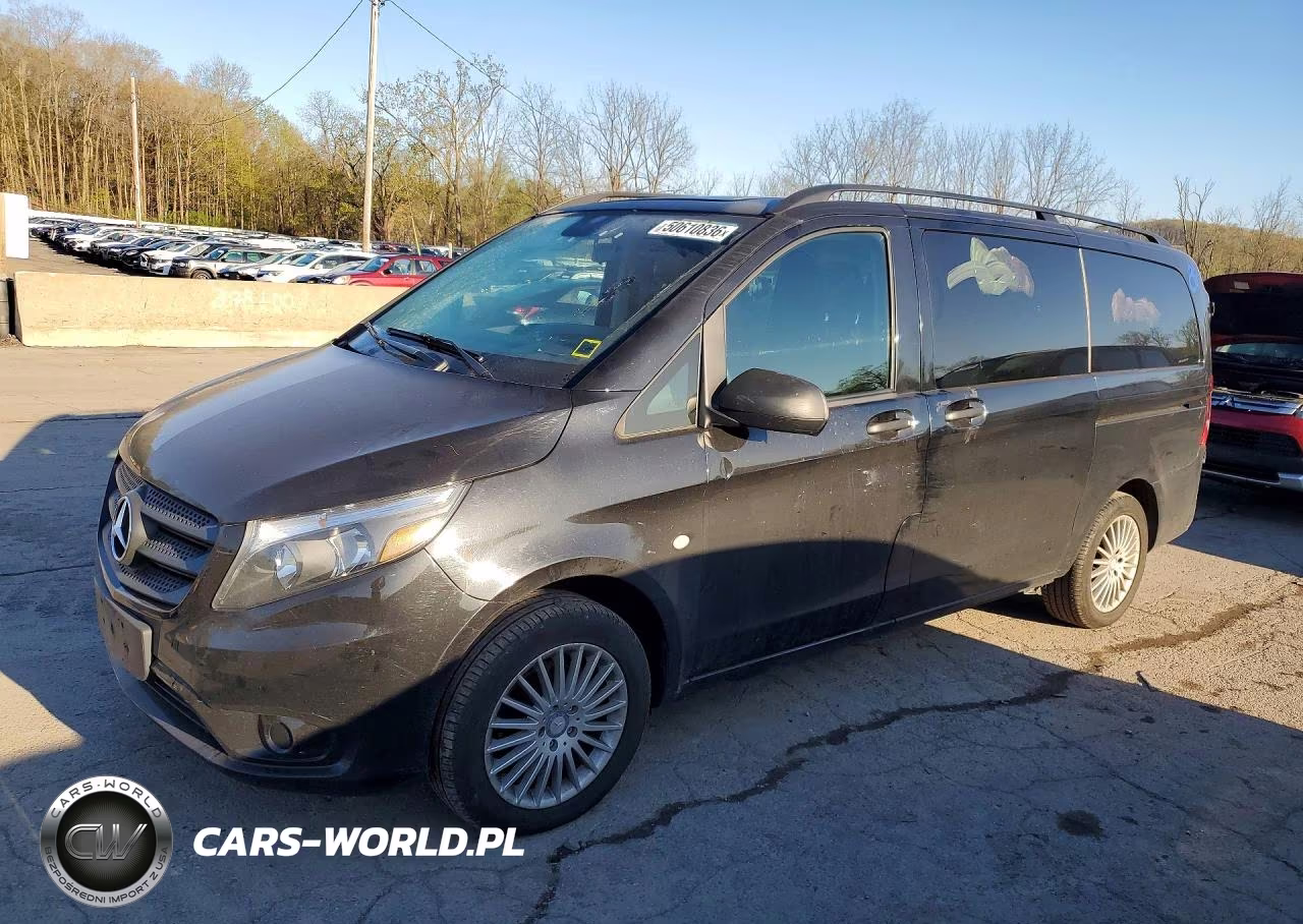 2017 Mercedes-Benz Metris