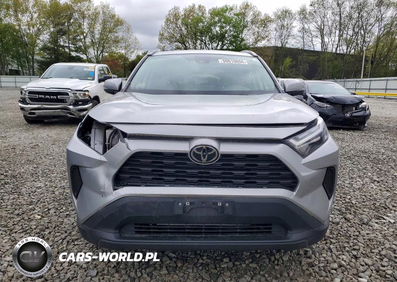 2024 Toyota Rav4 Xle VIN:2T3P1RFV3RW429385 - 5