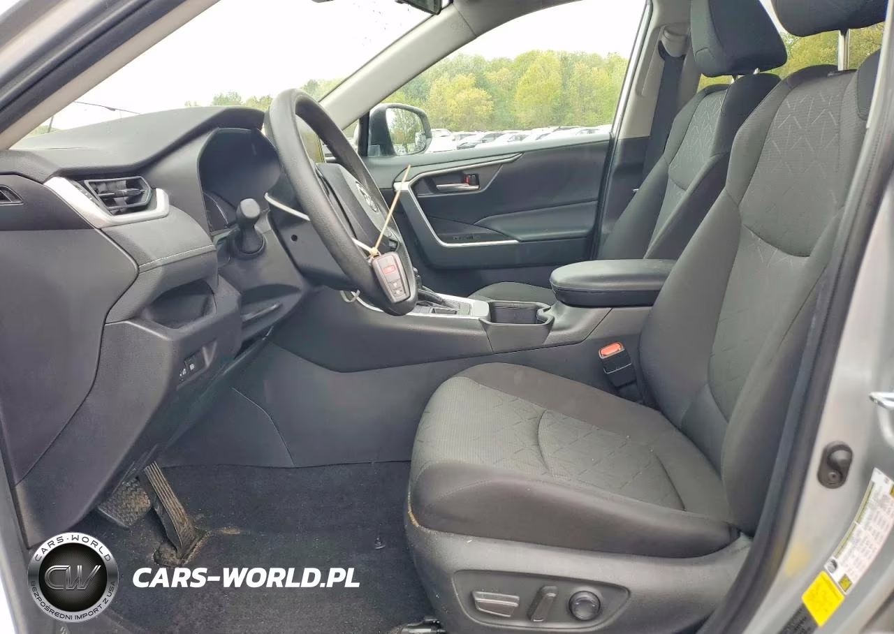 2024 Toyota Rav4 Xle VIN:2T3P1RFV3RW429385 - 7