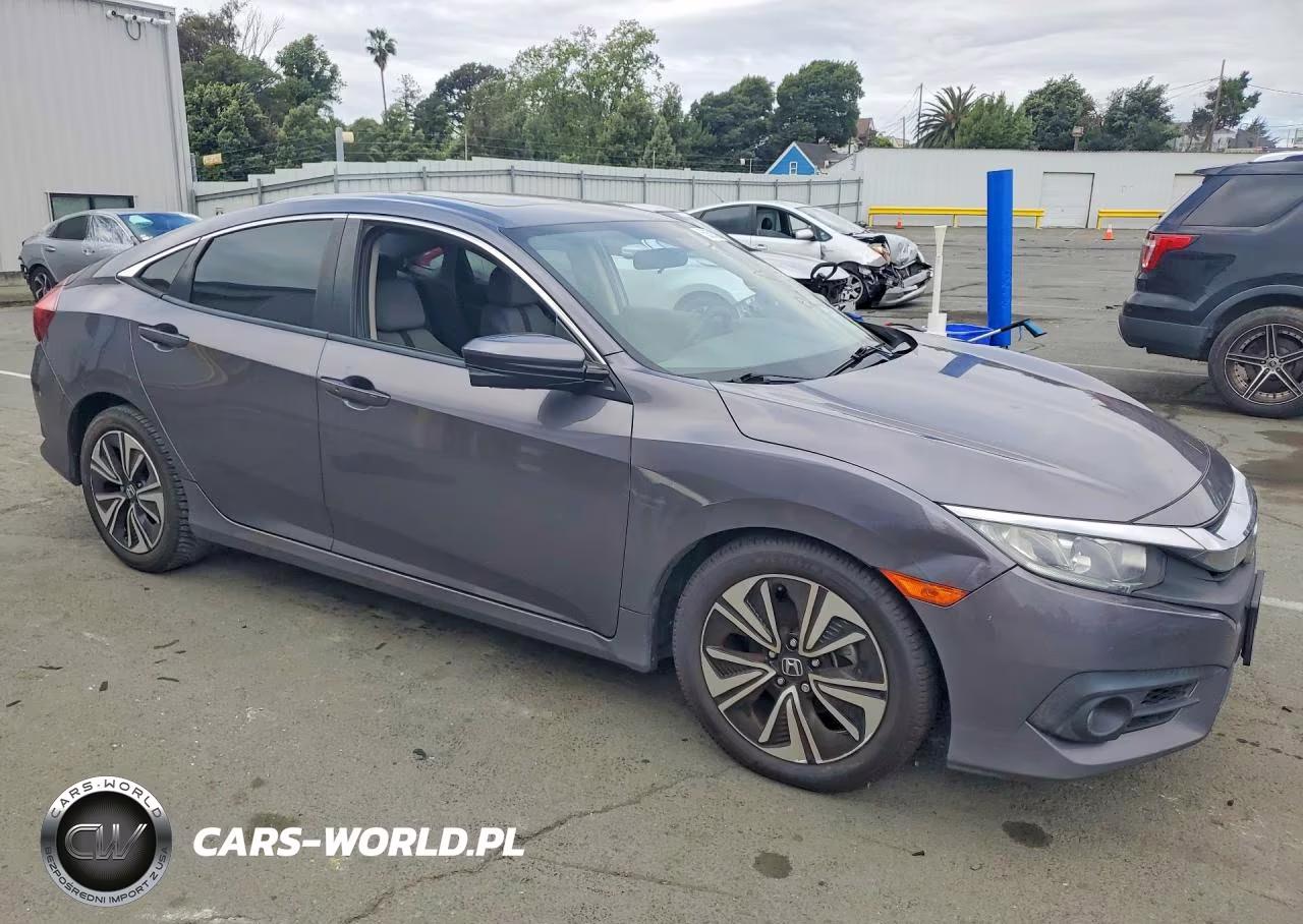 2017 Honda Civic Ex VIN:19XFC1F38HE207070 - 4