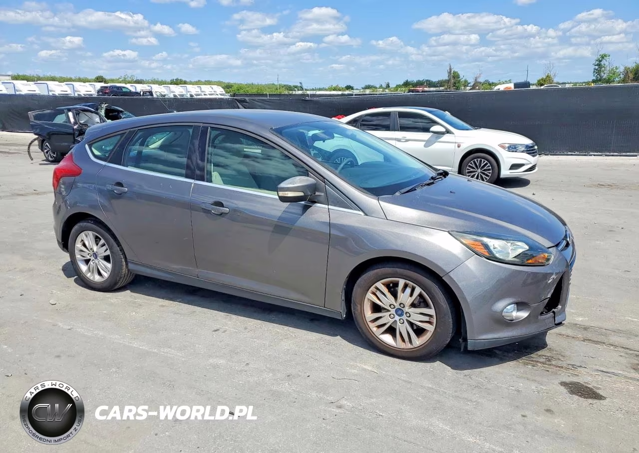 2012 Ford Focus Sel VIN:1FAHP3M2XCL462604 - 4