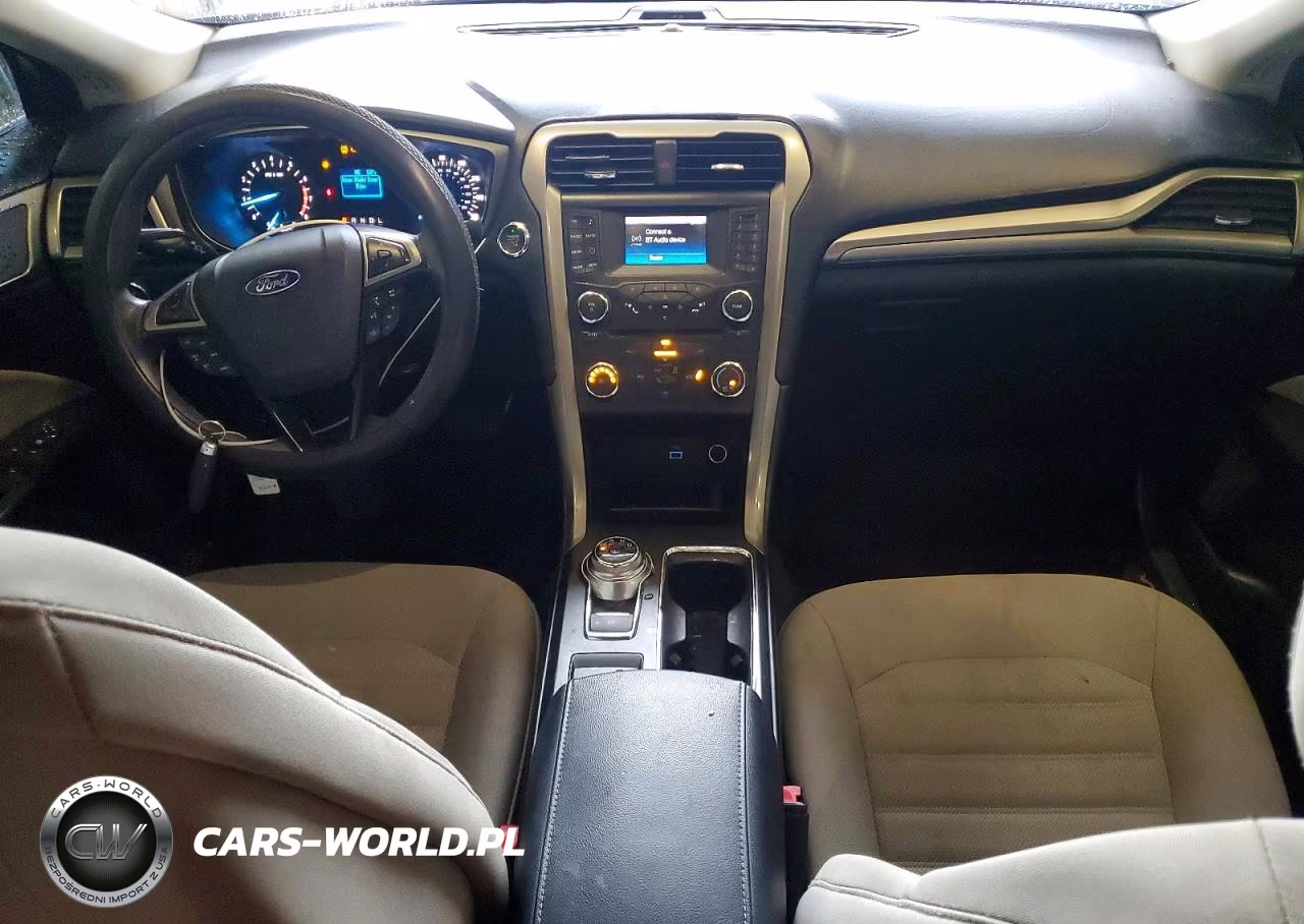 2017 Ford Fusion S VIN:3FA6P0G70HR140835 - 8