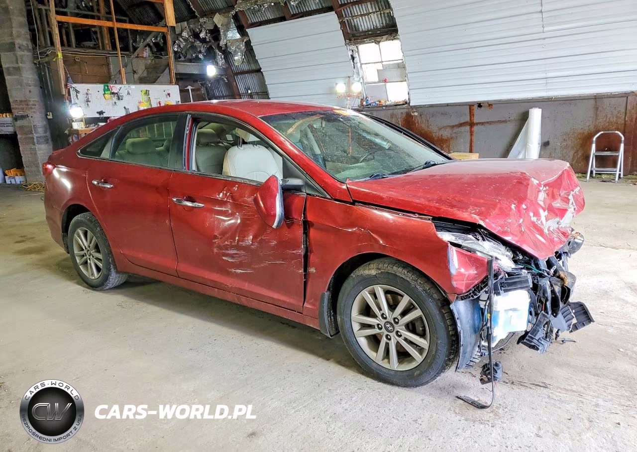 2015 Hyundai Sonata Eco VIN:5NPE24AAXFH115506 - 4