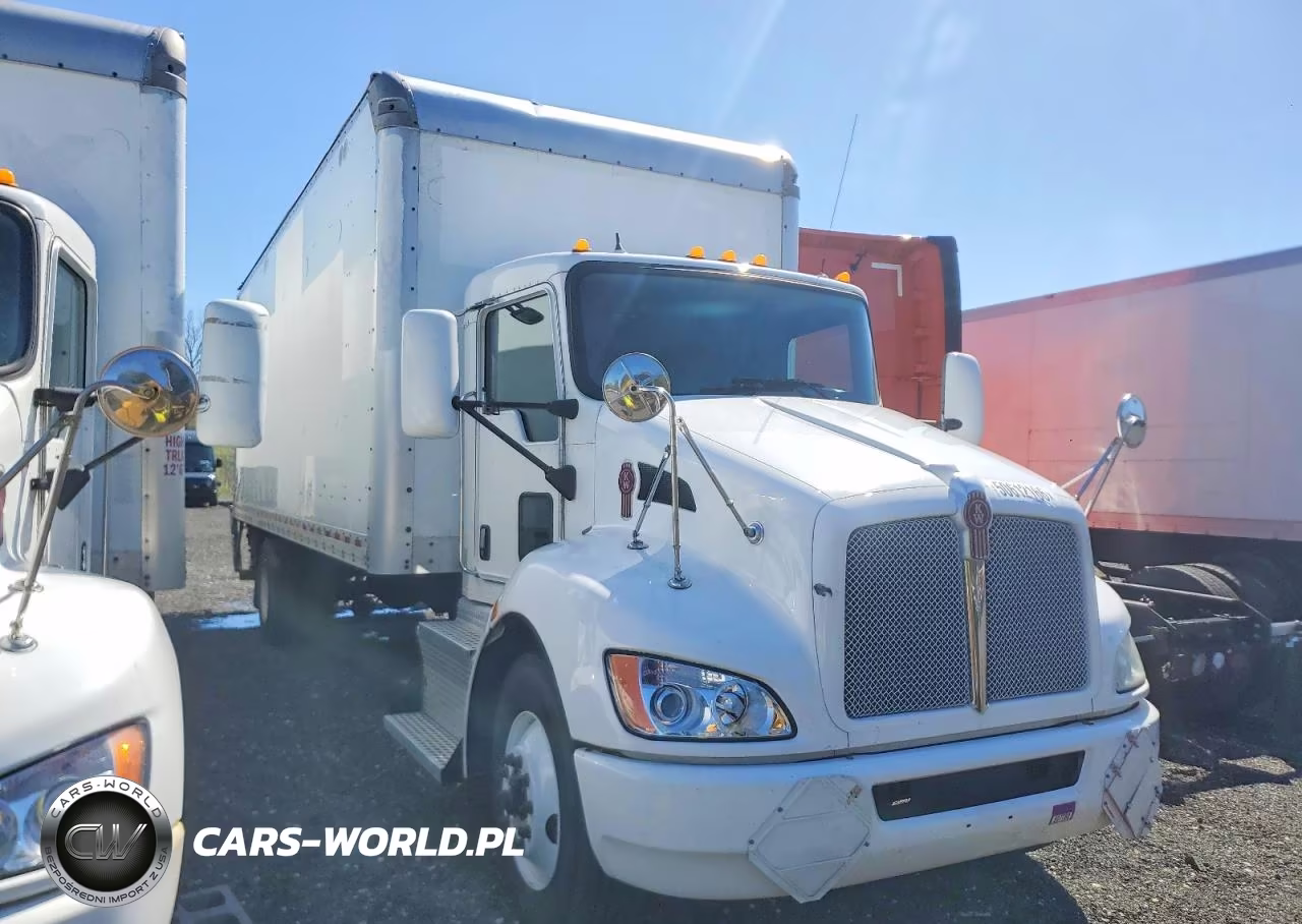 2013 Kenworth T370 Box Truck