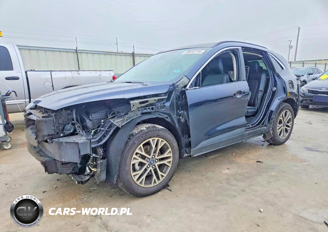 2021 Ford Escape Sel
