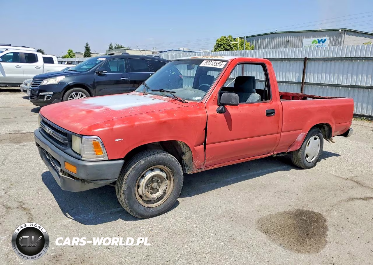 1990 Toyota Pickup Base