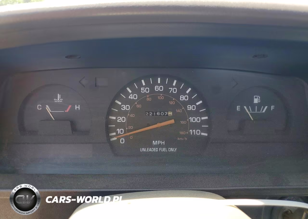 1990 Toyota Pickup Base VIN:JT4RN81A6L5064906 - 9