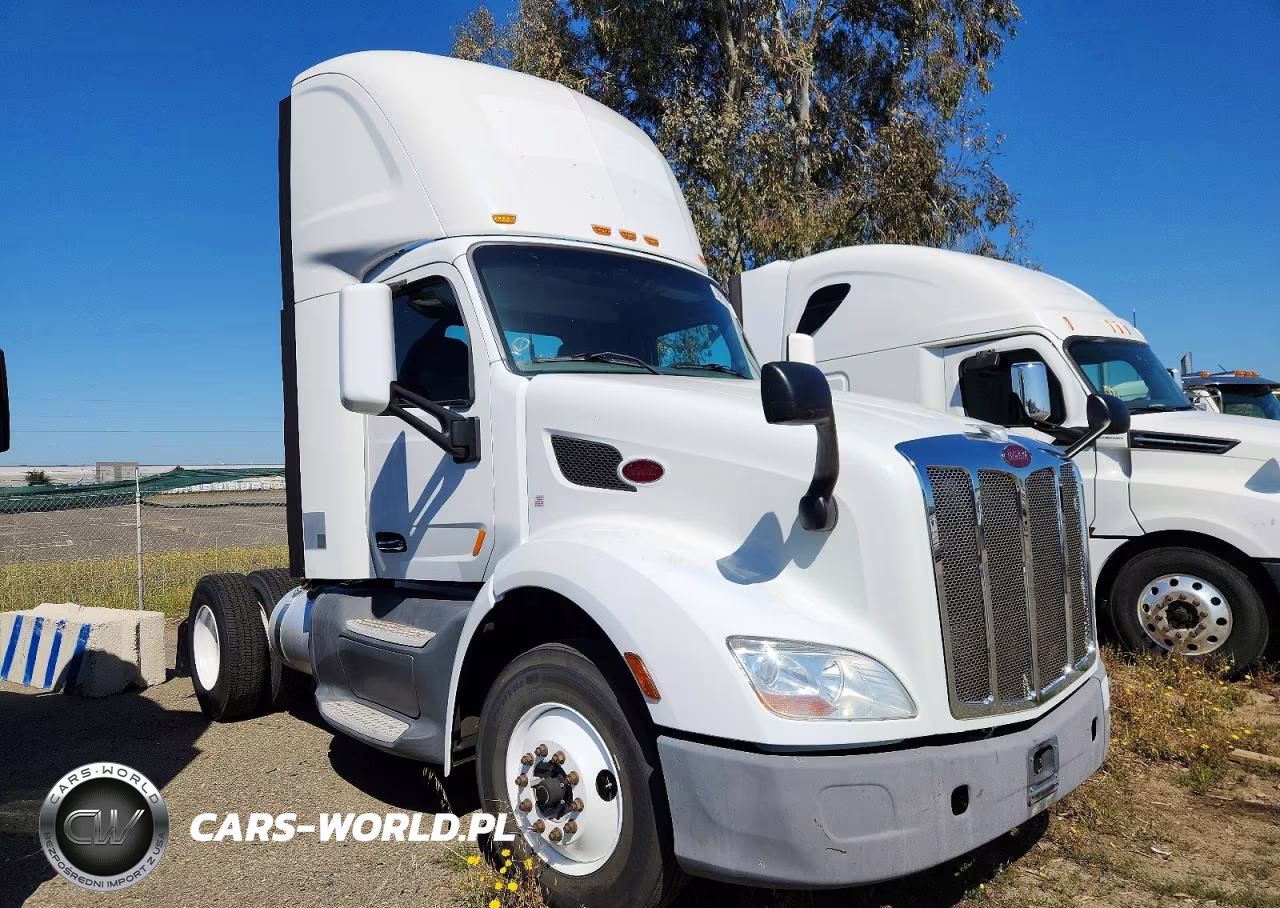 2016 Peterbilt 579 - Semi Truck
