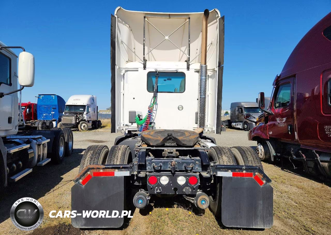 2016 Kenworth T680 Semi Truck VIN:1XKYA48X9GJ496644 - 6