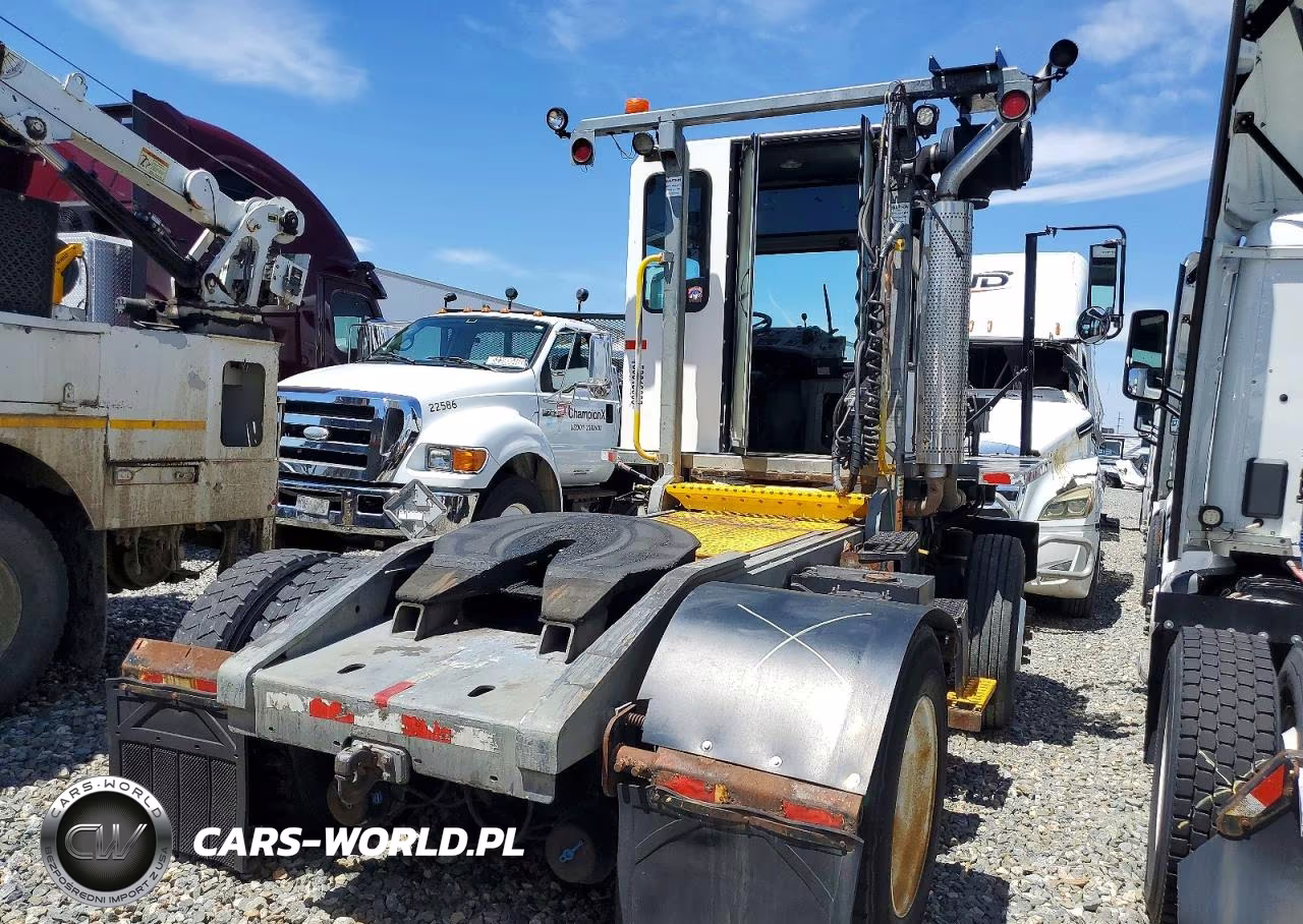 2013 Tico Prospotter Yard Truck VIN:1T9NS5A8QER825039 - 4