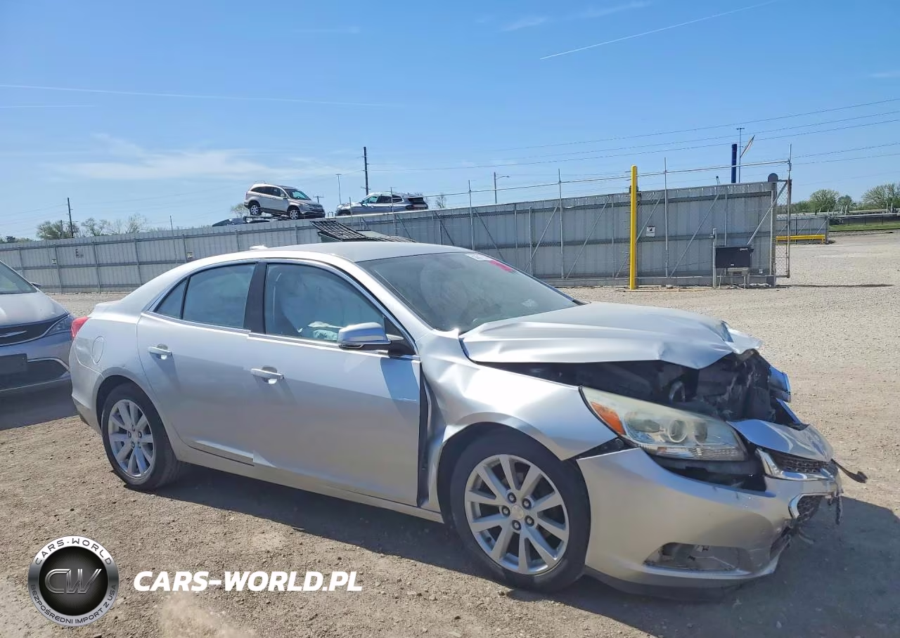 2015 Chev Malibu 2Lt VIN:1G11D5SL7FF101127 - 4