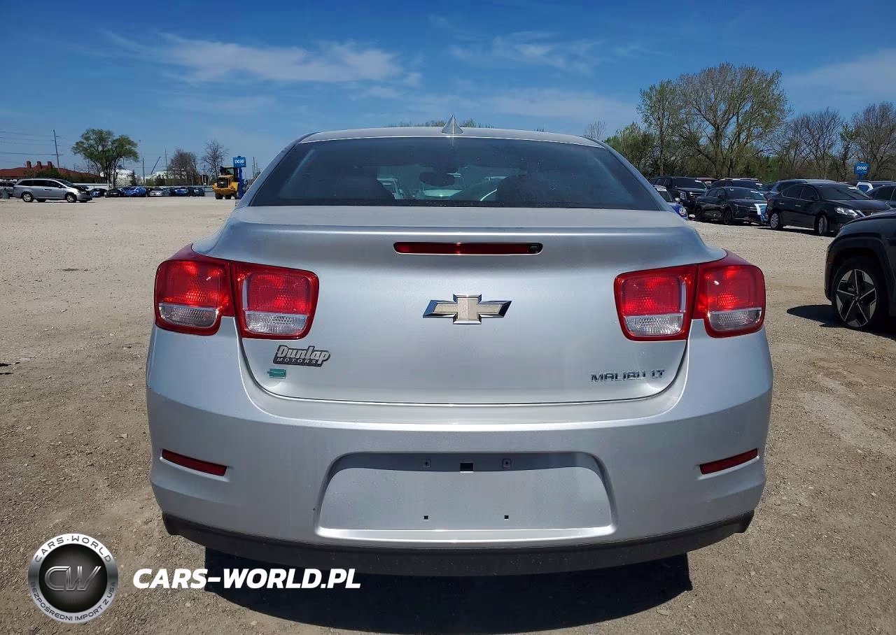 2015 Chev Malibu 2Lt VIN:1G11D5SL7FF101127 - 6