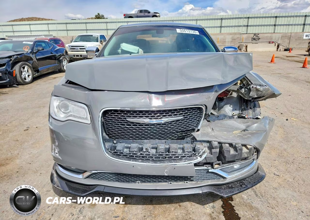 2018 Chrysler 300 Limited VIN:2C3CCAEGXJH167919 - 5