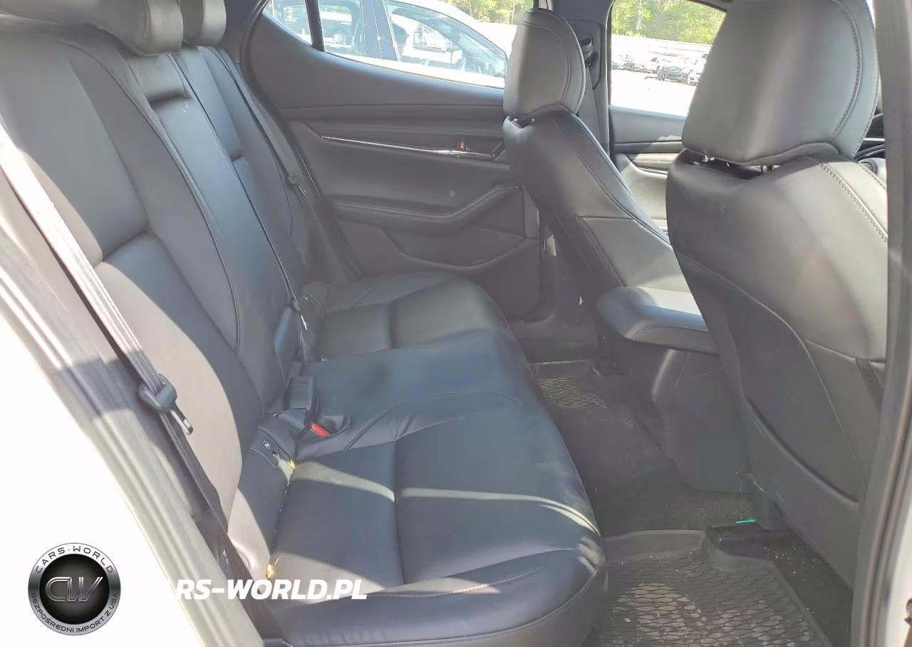 2021 Mazda 3 Preferred VIN:JM1BPBLL1M1315704 - 10