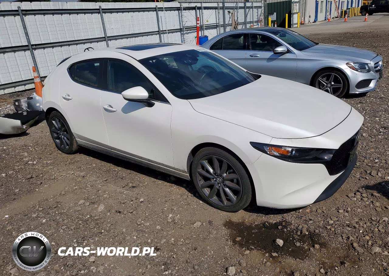 2021 Mazda 3 Preferred VIN:JM1BPBLL1M1315704 - 4