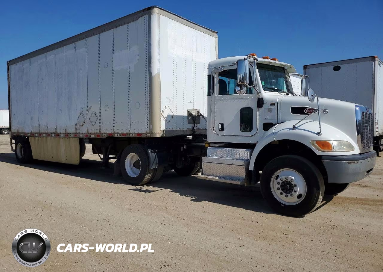 2016 Peterbilt 382