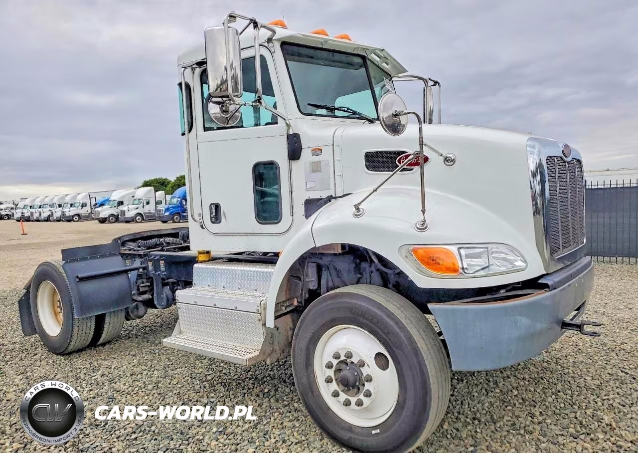 2016 Peterbilt 382