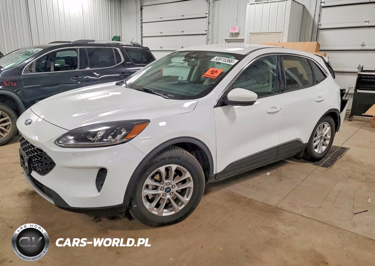 2021 Ford Escape Se