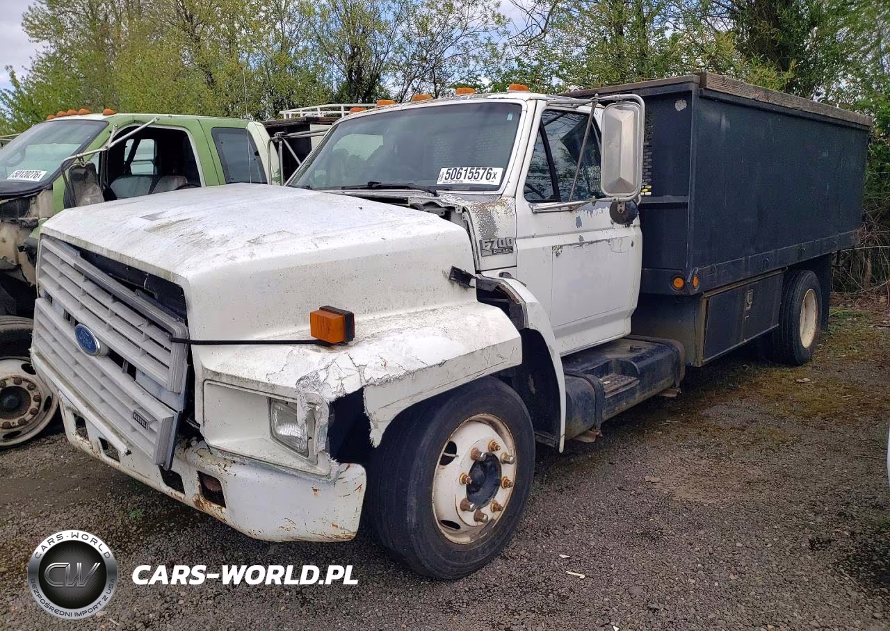 1991 Ford F-700 Dump Truck