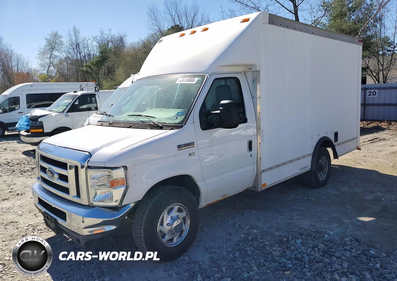 2010 Ford E350 Delivery Truck