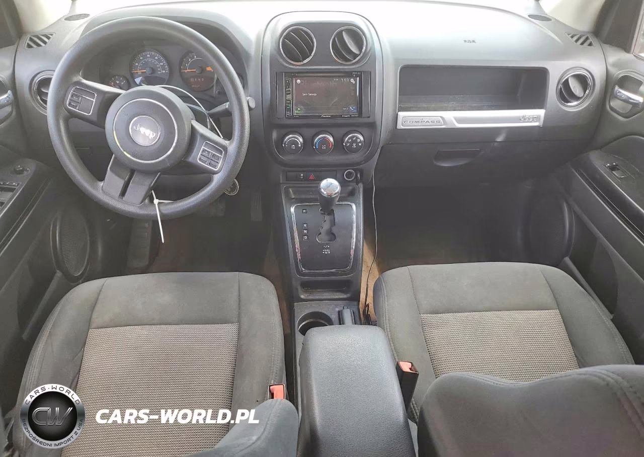 2014 Jeep Compass Sport VIN:1C4NJCBA0ED829743 - 8