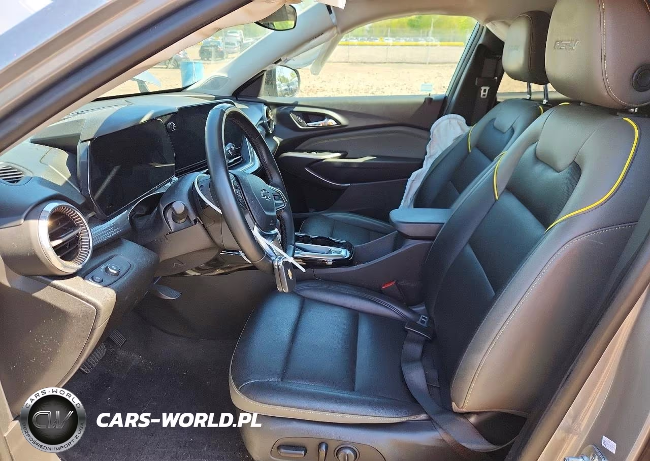 2025 Chevrolet Trax Activ VIN:KL77LKEP5SC135187 - 7