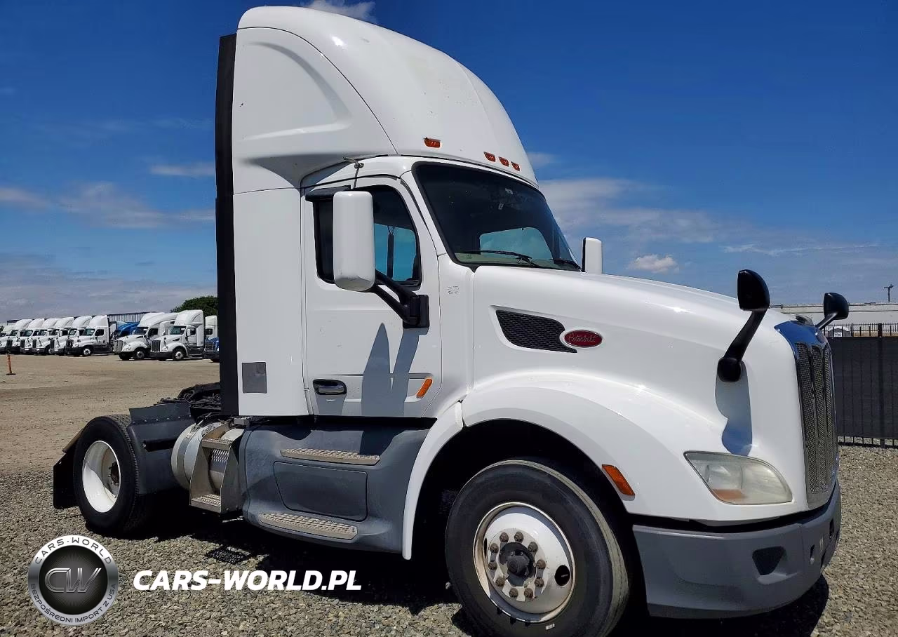 2019 Peterbilt 579 - Semi Truck