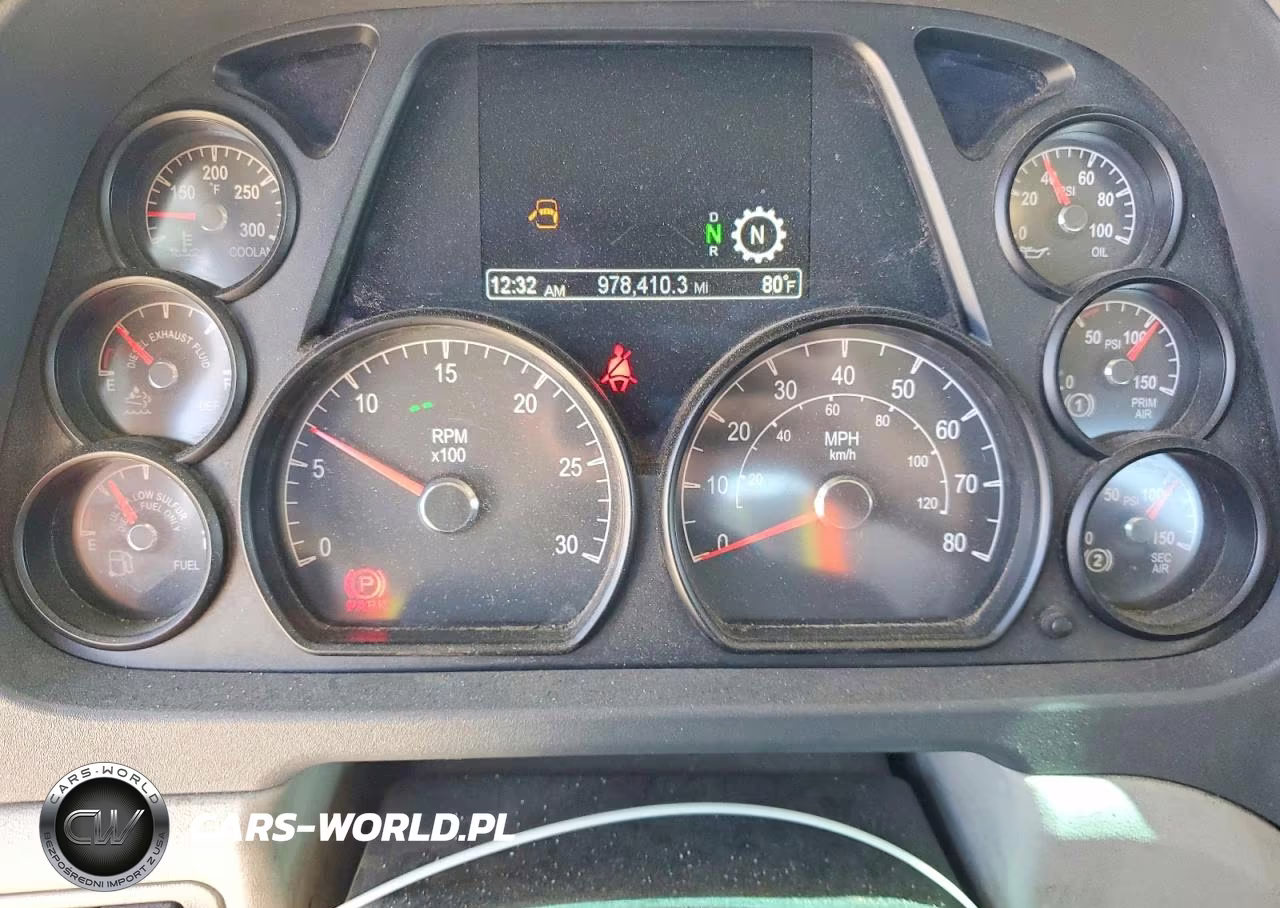 2019 Peterbilt 579 - Semi Truck VIN:1XPBA48XXKD622209 - 8