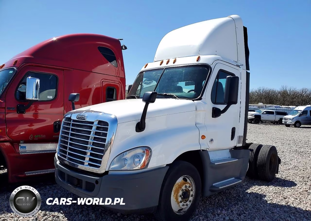 2016 Freightliner Cascadia 125 Semi Truck VIN:1FUBGEDV9HLHL6948 - 2