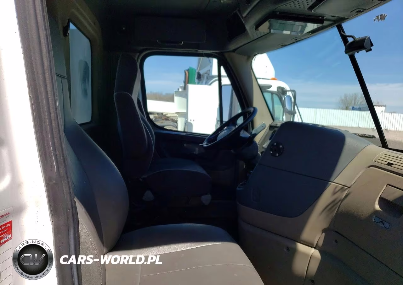 2016 Freightliner Cascadia 125 Semi Truck VIN:1FUBGEDV9HLHL6948 - 5