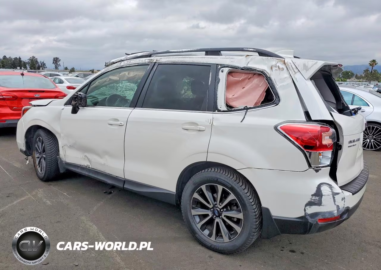 2017 Subaru Forester 2.0Xt Premium VIN:JF2SJGEC8HH428558 - 2