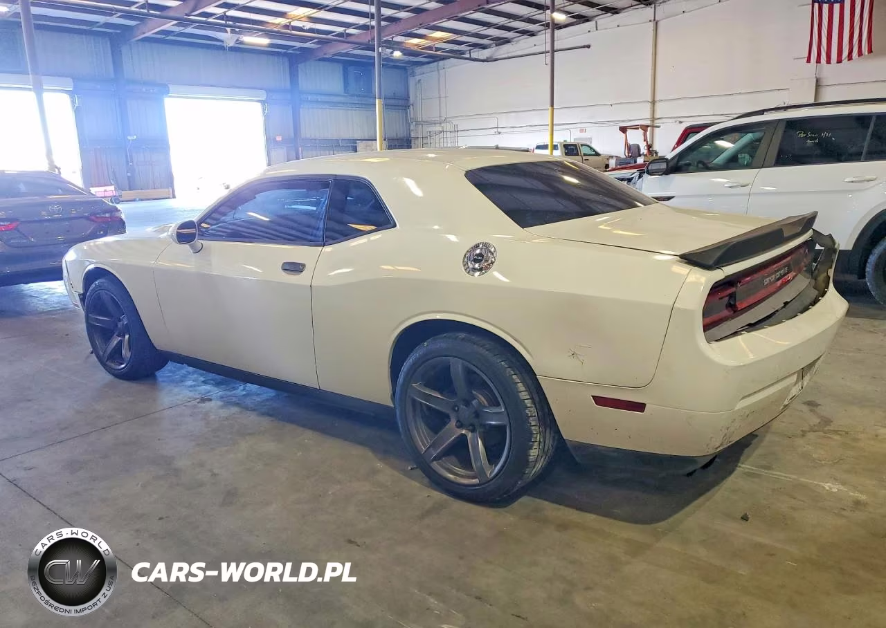 2013 Dodge Challenger Sxt VIN:2C3CDYAG2DH648814 - 2