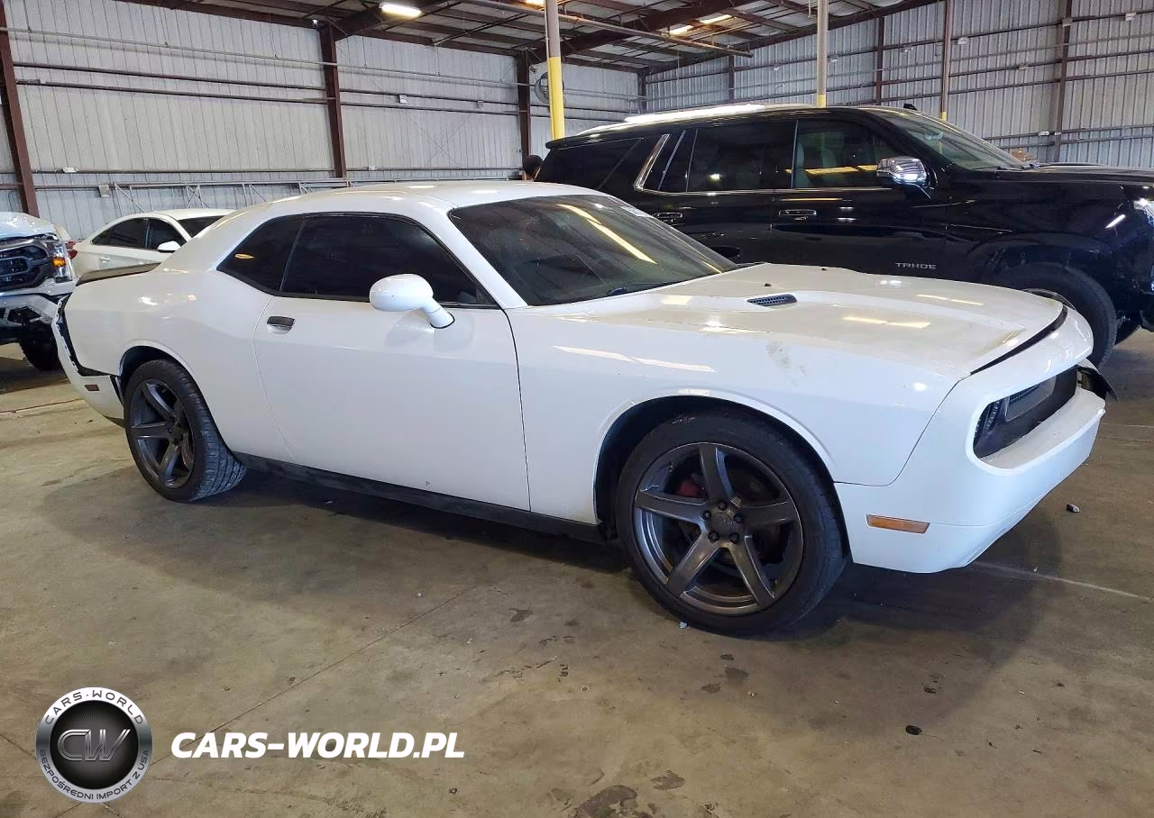 2013 Dodge Challenger Sxt VIN:2C3CDYAG2DH648814 - 4